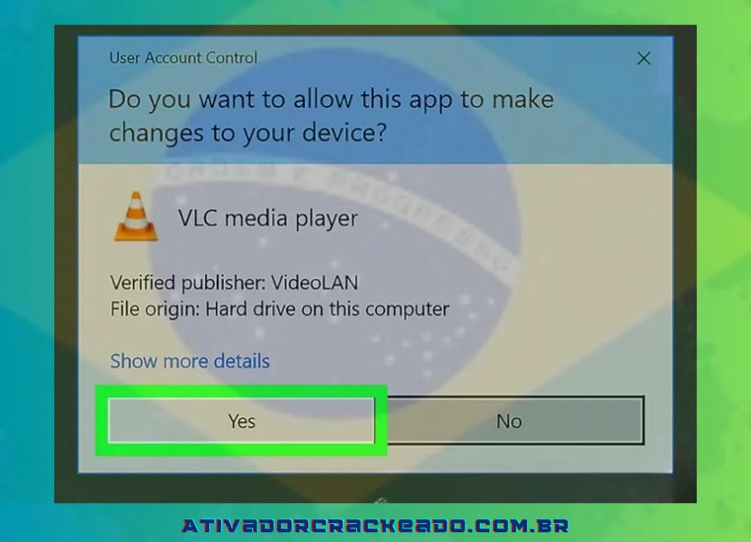 Clique duas vezes no arquivo de configuração do VLC que você baixou. Ele está localizado na seção de downloads do local padrão do seu navegador.