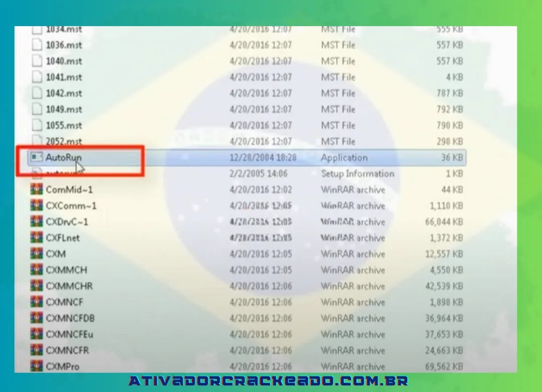 Clique em Autorun para abrir a pasta de instalação.