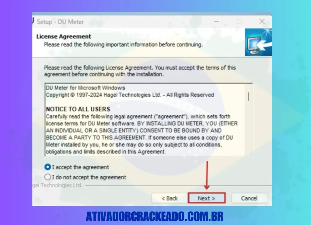 Agora, para instalar o programa, você deve aceitar o Contrato de Licença e depois de aceitar, clicar em “Avançar”.