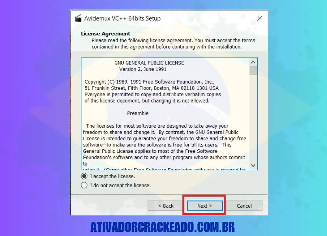 Clique em Aceito a licença na janela seguinte e depois clique no botão Avançar para prosseguir.