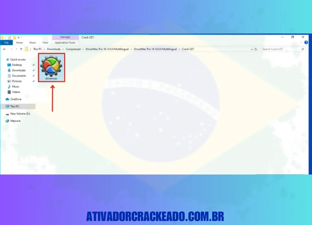 Copie o arquivo exe do DriverMax Pro Patch disponível na pasta crack.