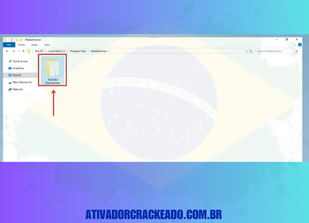 Lá você verá a pasta YouTube Downloader, tudo o que você precisa fazer é abri-la.