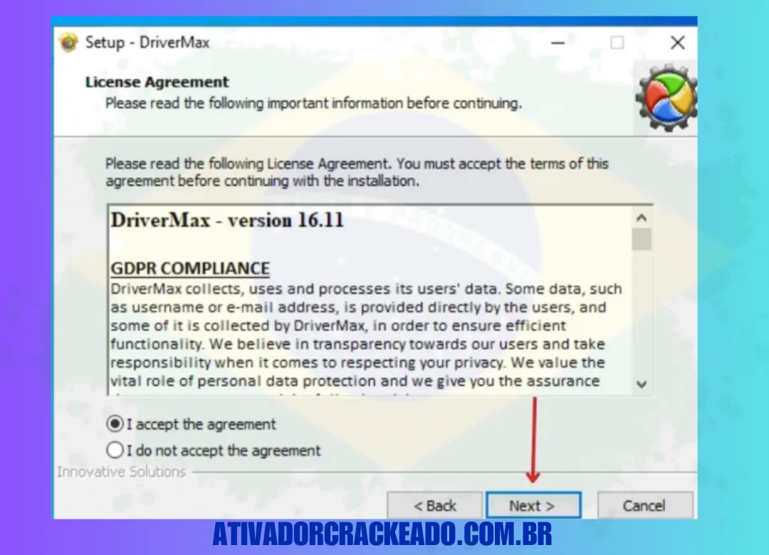 Na próxima etapa, você deve aceitar o contrato de licença do programa. Portanto, basta verificar a caixa Aceito o contrato e clique em Avançar.