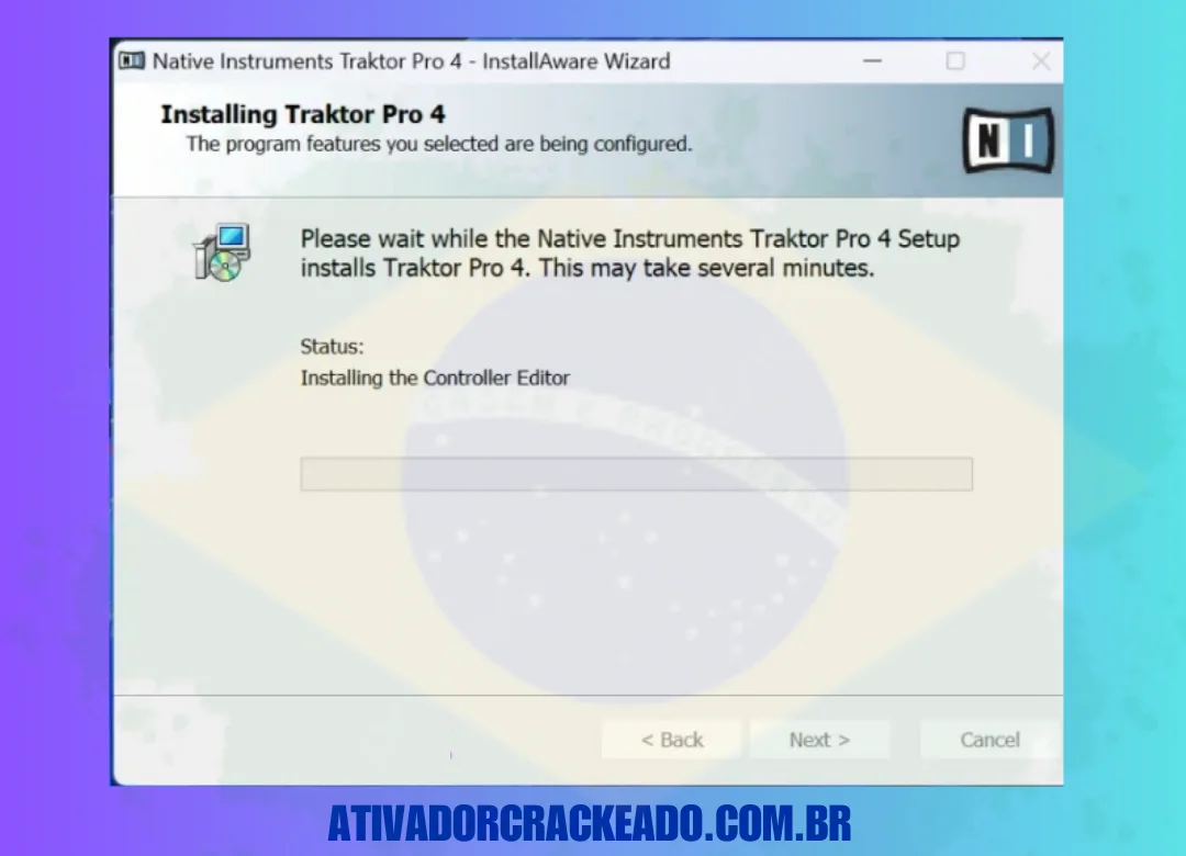 Instalando o Traktor Pro, você terá que esperar sua conclusão.