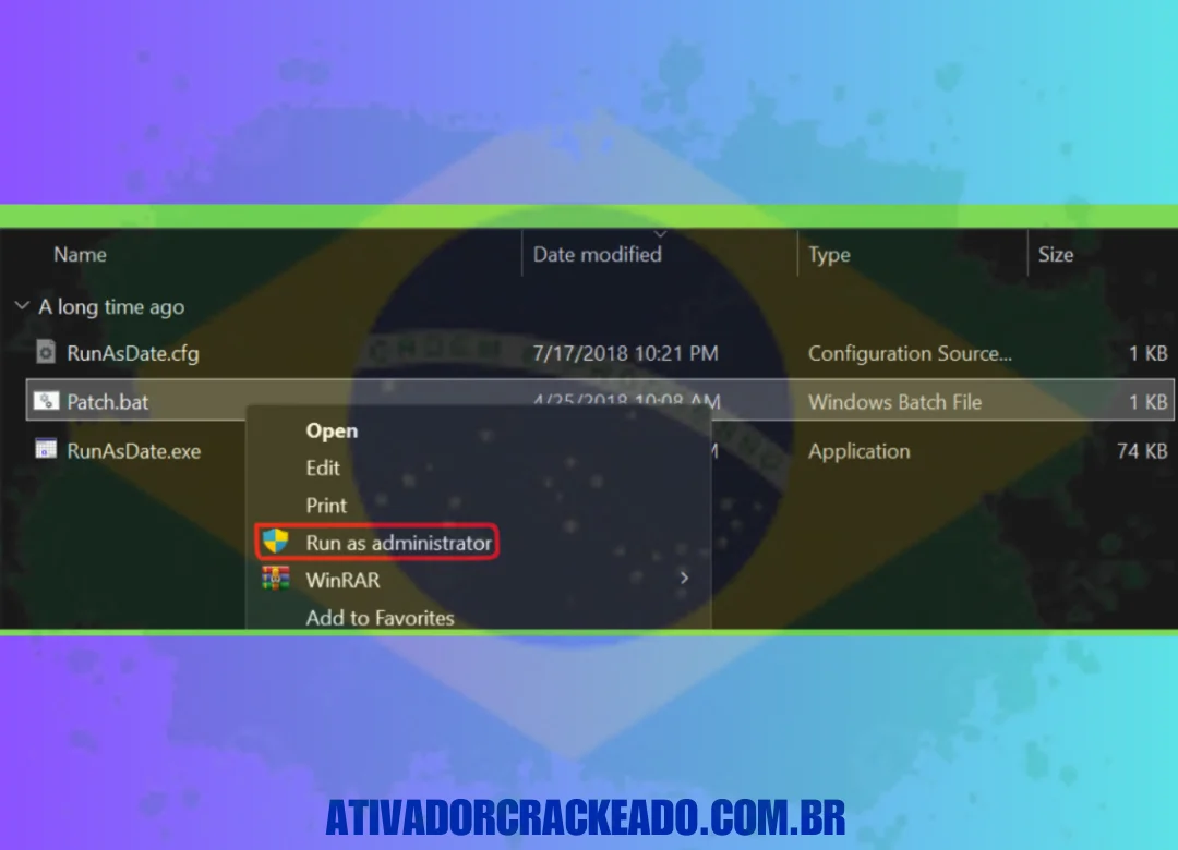 Inicie Patch.exe como administrador após abrir a pasta Crack.