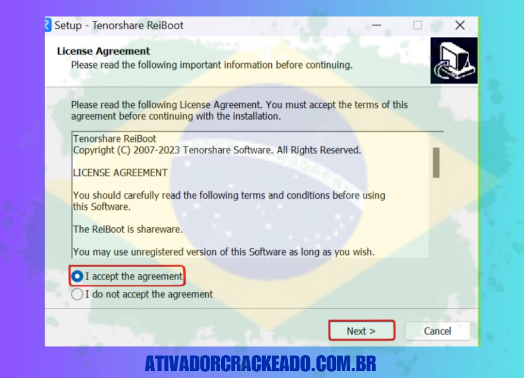 Aceite o contrato de licença, clique em Next, escolha o local onde deseja instalar o software e clique em Next. Isso iniciará a instalação.