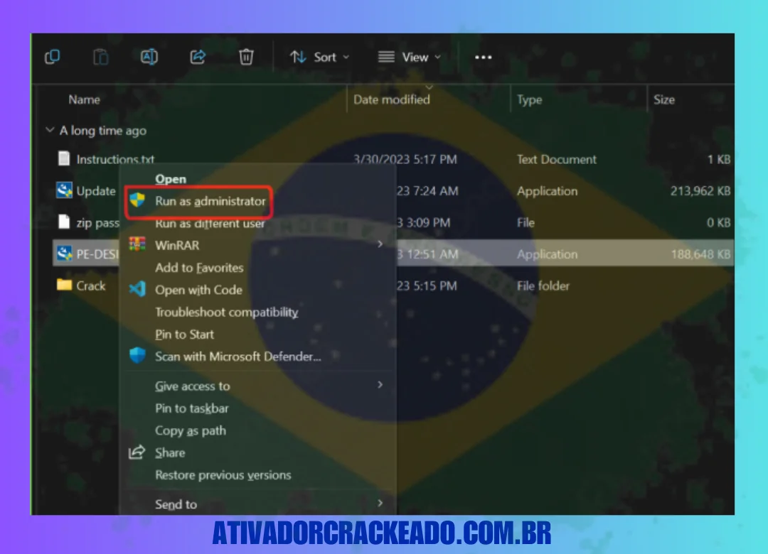 Extraia o arquivo baixado usando algum software como WinRAR . Se você já tiver o PE Design instalado, desinstale-o e execute o arquivo PE-Design.exe como administrador.